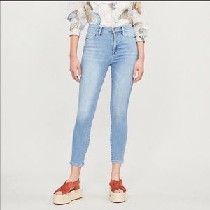 Frame Ali High Rise Cigarette Jean Light Wash 28